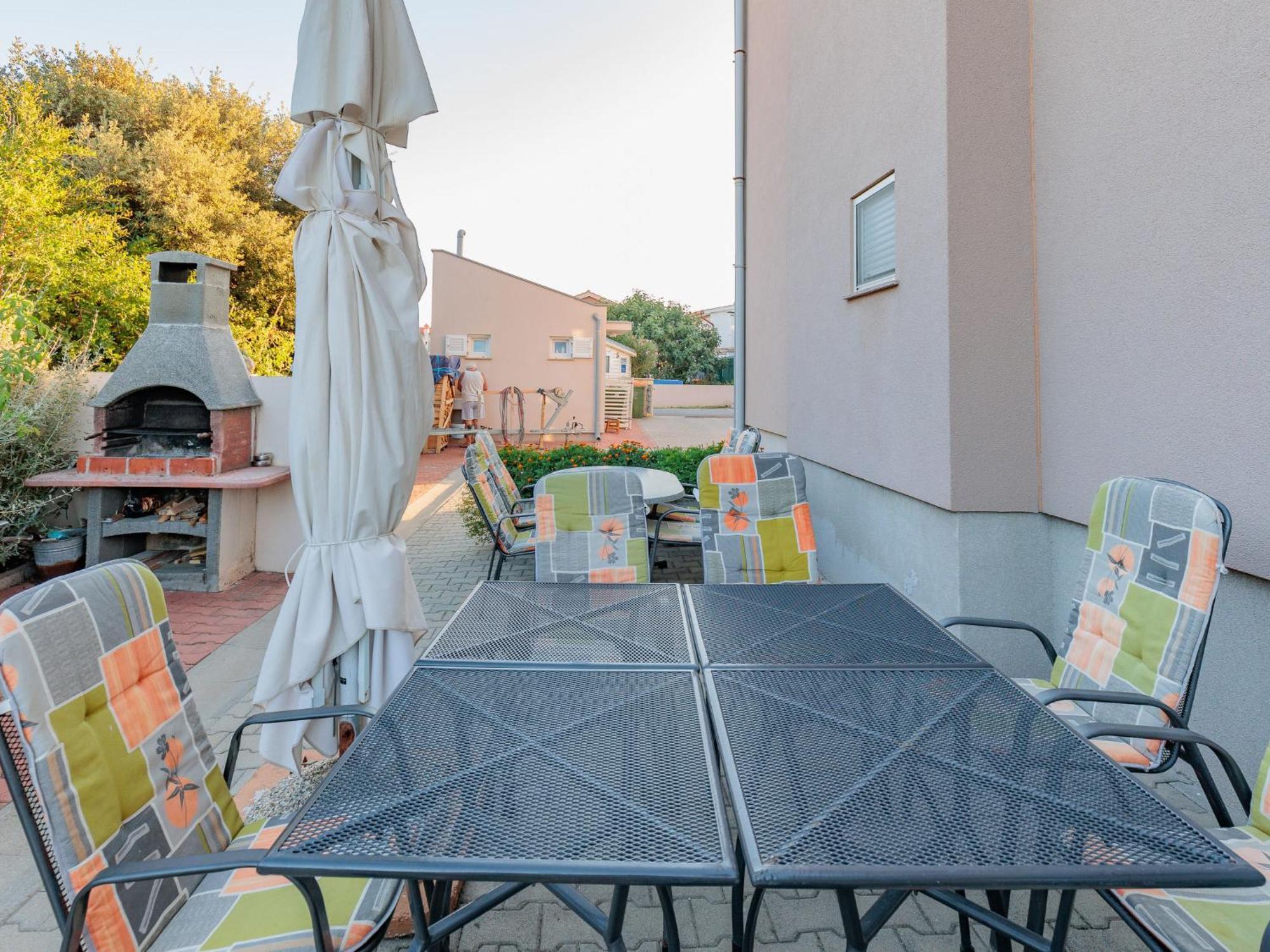 Apartment Mlasina-5 By Interhome Nin Exterior photo
